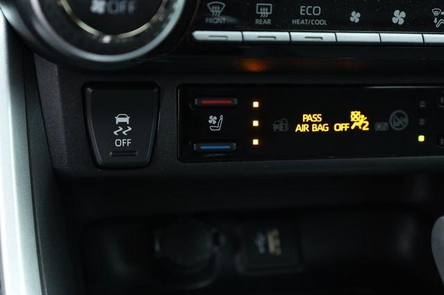 Toyota Rav4 Limited Awd - Thumbnail 8