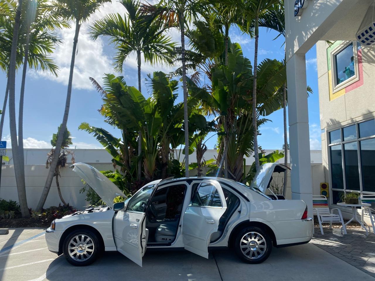 Lincoln LS - Thumbnail 9