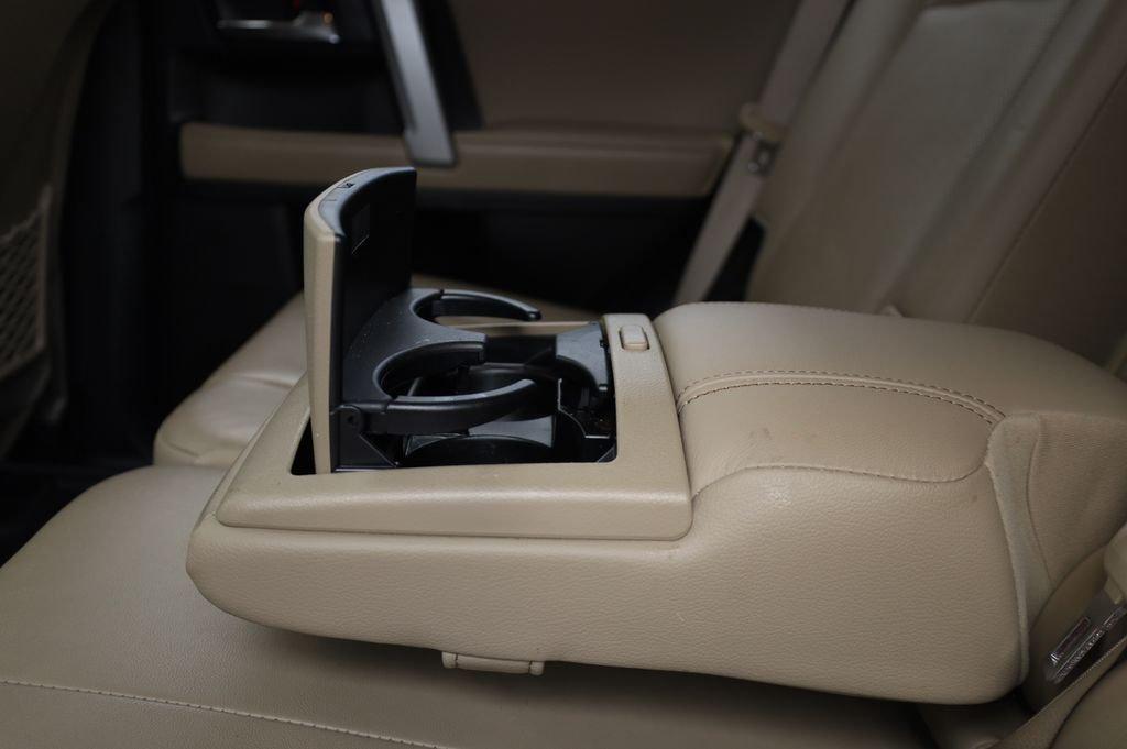 Toyota 4Runner Limited 4Wd - Thumbnail 16