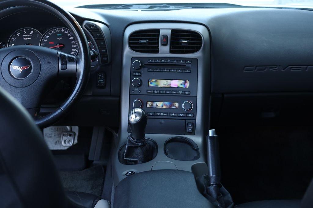 Chevrolet Corvette Z06 Rwd - Thumbnail 8