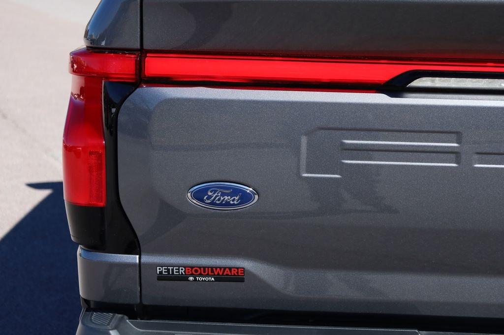 Ford F-150 Lightning Lariat Awd Crew Cab - Thumbnail 16