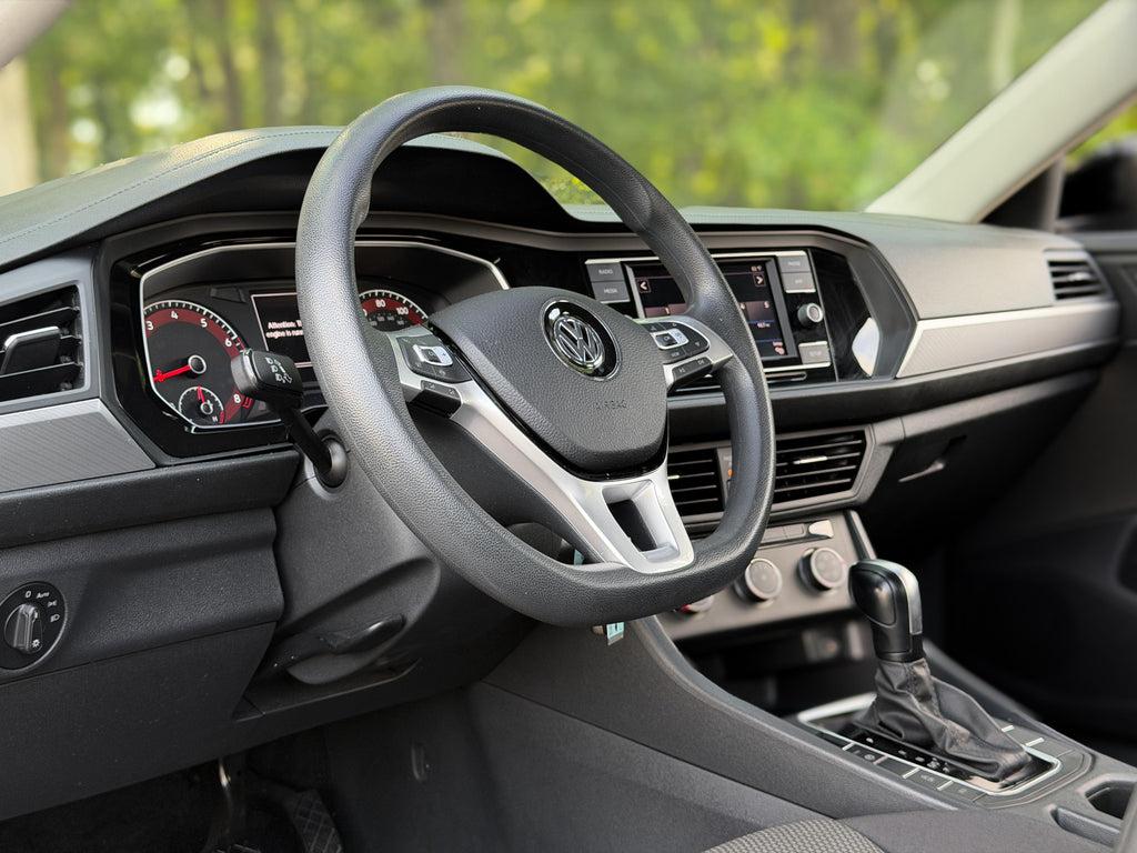 VOLKSVAGEN JETTA - Thumbnail 8