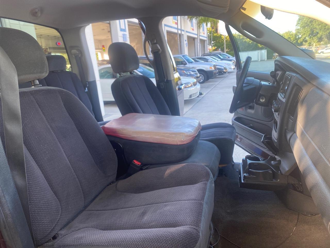 Dodge Ram 1500 - Thumbnail 13