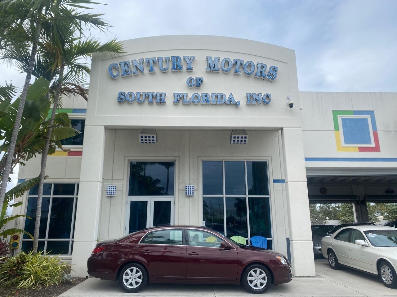 Toyota Avalon - View 1