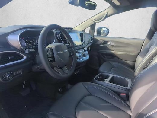 Chrysler Voyager Lx Van Passenger Van - Thumbnail 18