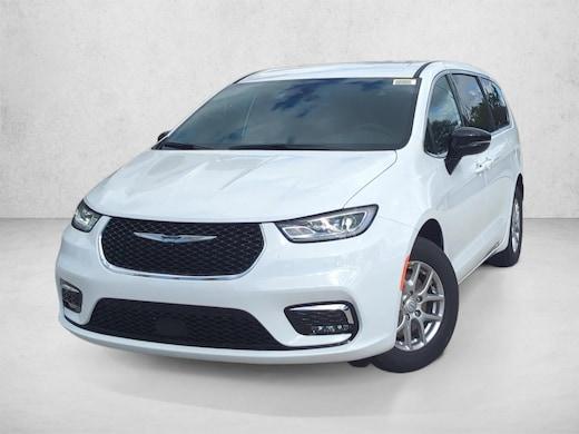 Chrysler Voyager Lx Van Passenger Van - Thumbnail 9