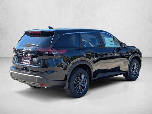 Nissan Rogue S - Thumbnail 6