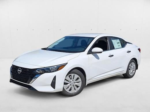 Nissan Sentra S - Thumbnail 11