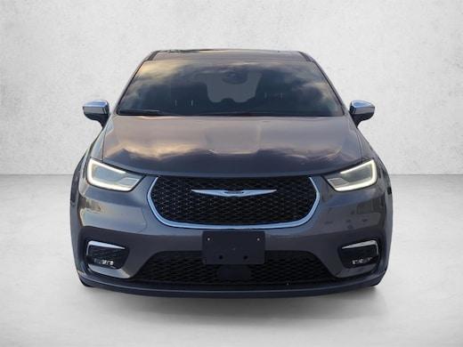 Chrysler Pacifica Touring L Van Passenger Van - Thumbnail 18