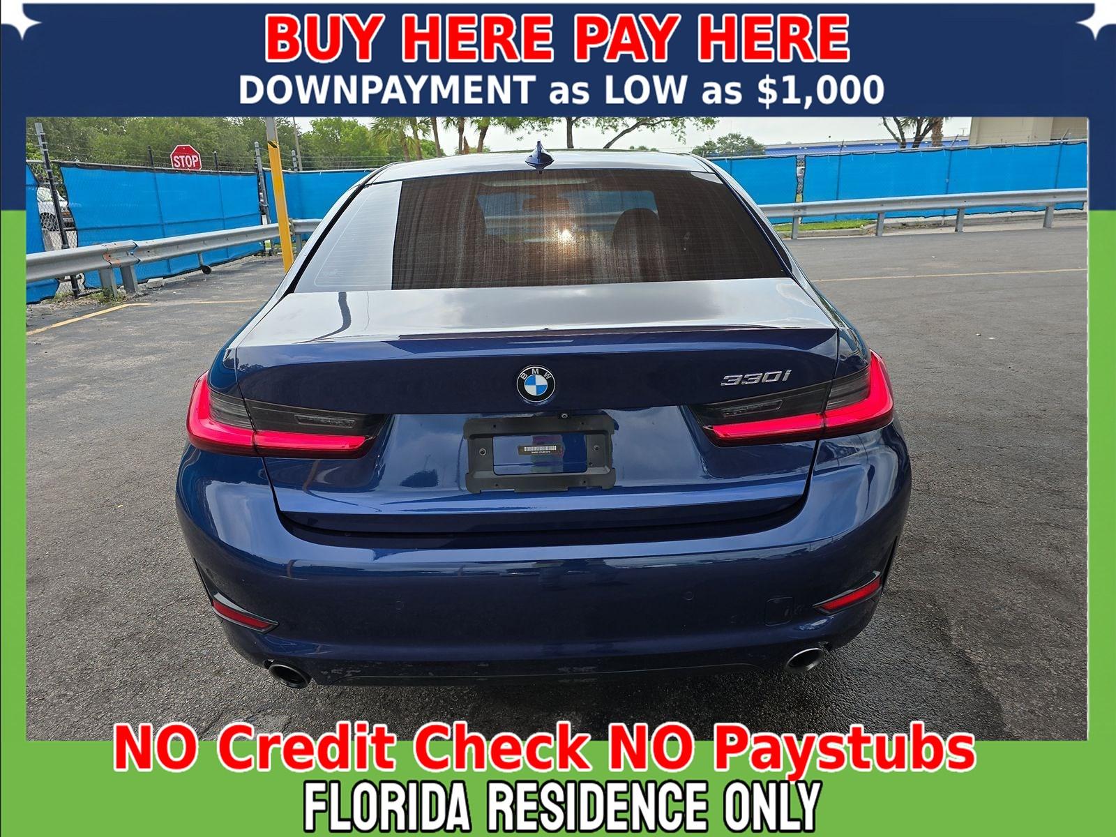 BMW 3 Series 330I - Thumbnail 4