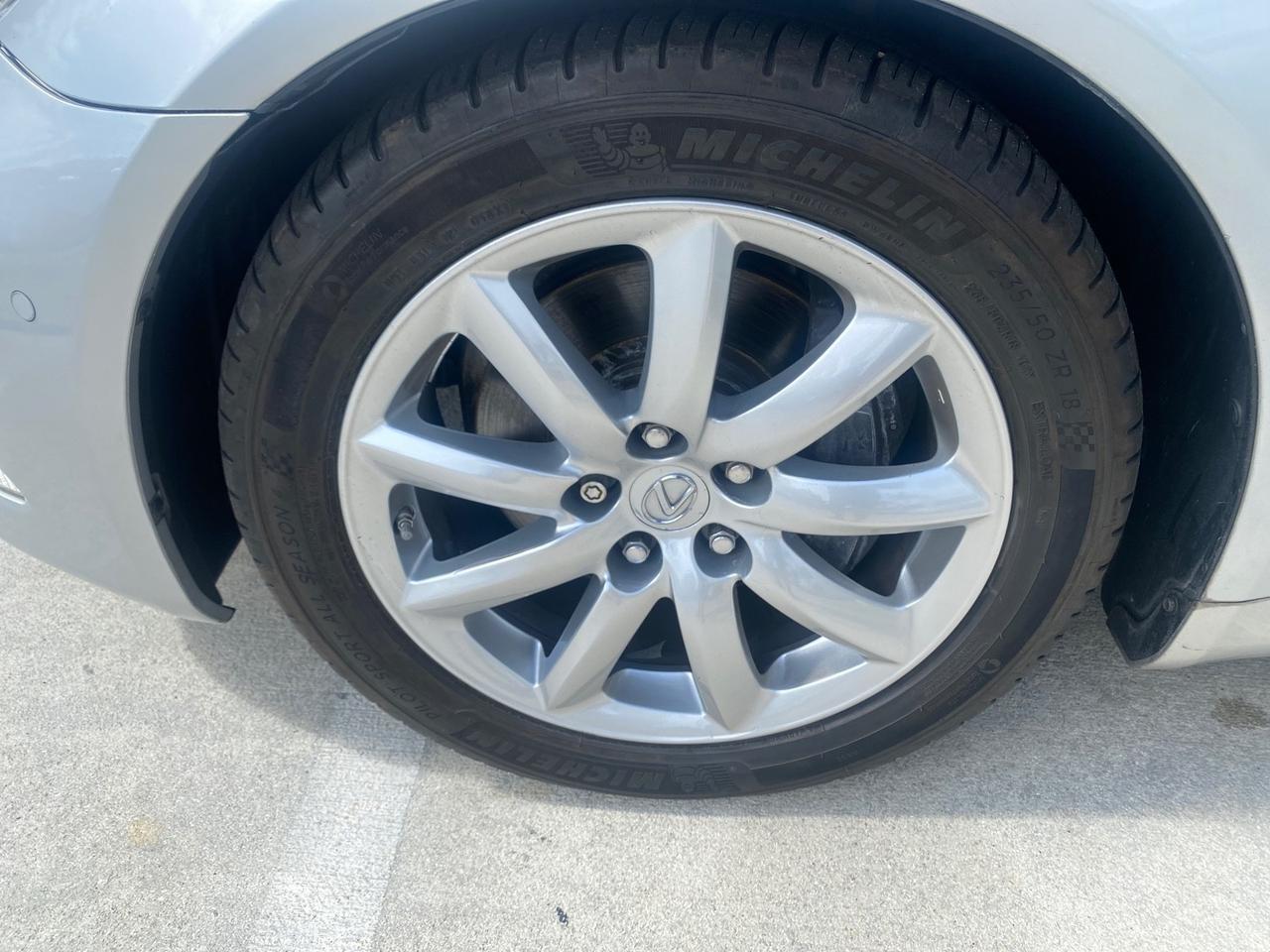 Lexus LS 460 - Thumbnail 20