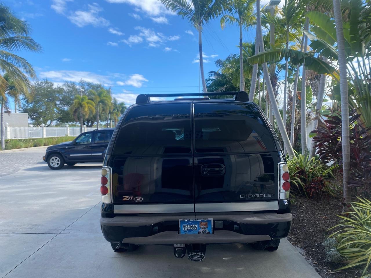 Chevrolet Suburban - Thumbnail 7