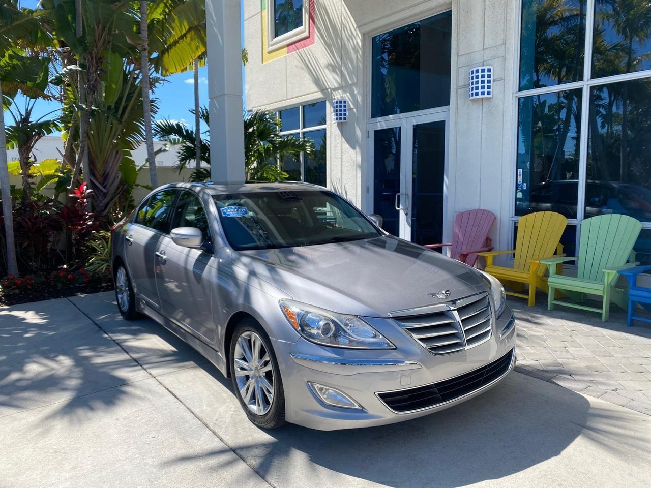 Hyundai Genesis - Thumbnail 2