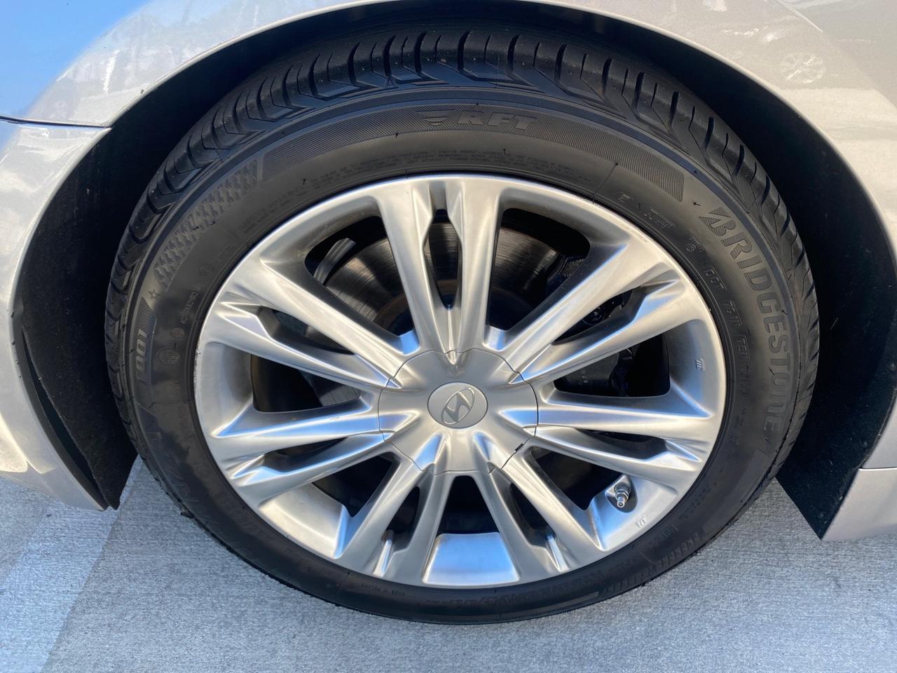 Hyundai Genesis - Thumbnail 20