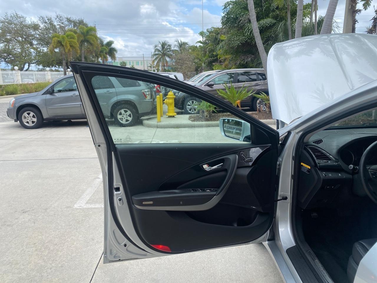 Hyundai Azera - Thumbnail 10