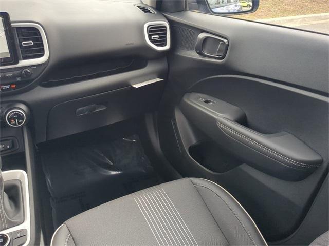 Hyundai Venue Limited Fwd 4D Sport Utility - Thumbnail 18
