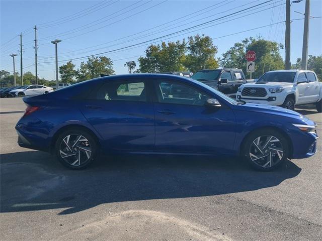 Hyundai Elantra Sel Sport Fwd 4D Sedan - Thumbnail 5