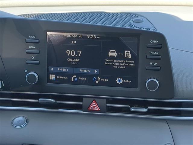 Hyundai Elantra Sel Sport Fwd 4D Sedan - Thumbnail 18