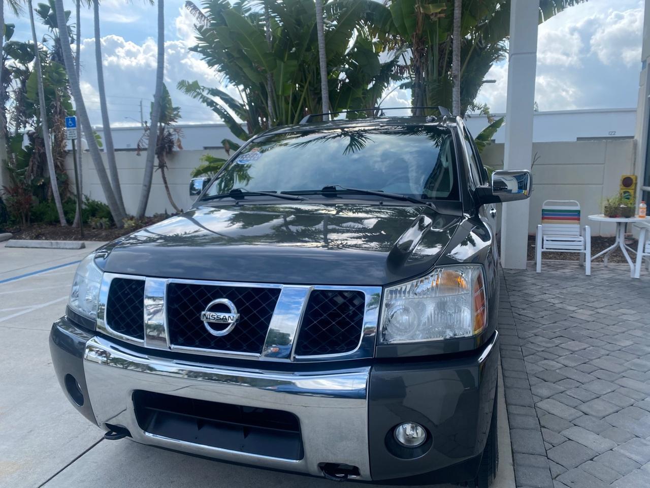 Nissan Armada - Thumbnail 4