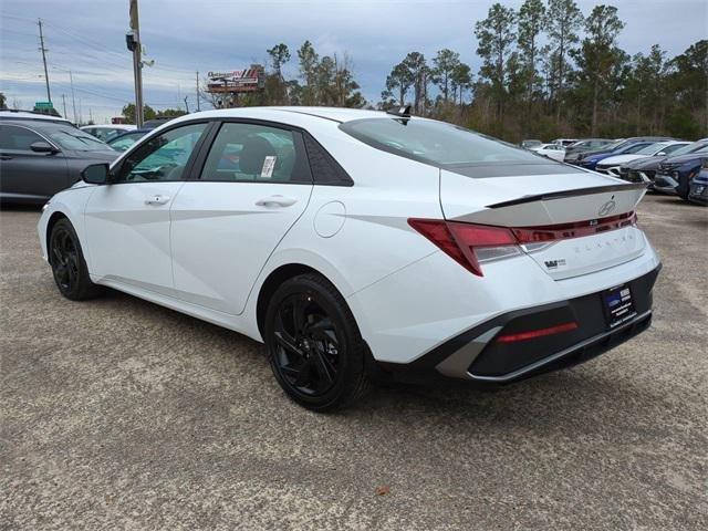 Hyundai Elantra Sel Sport Fwd 4D Sedan - Thumbnail 8