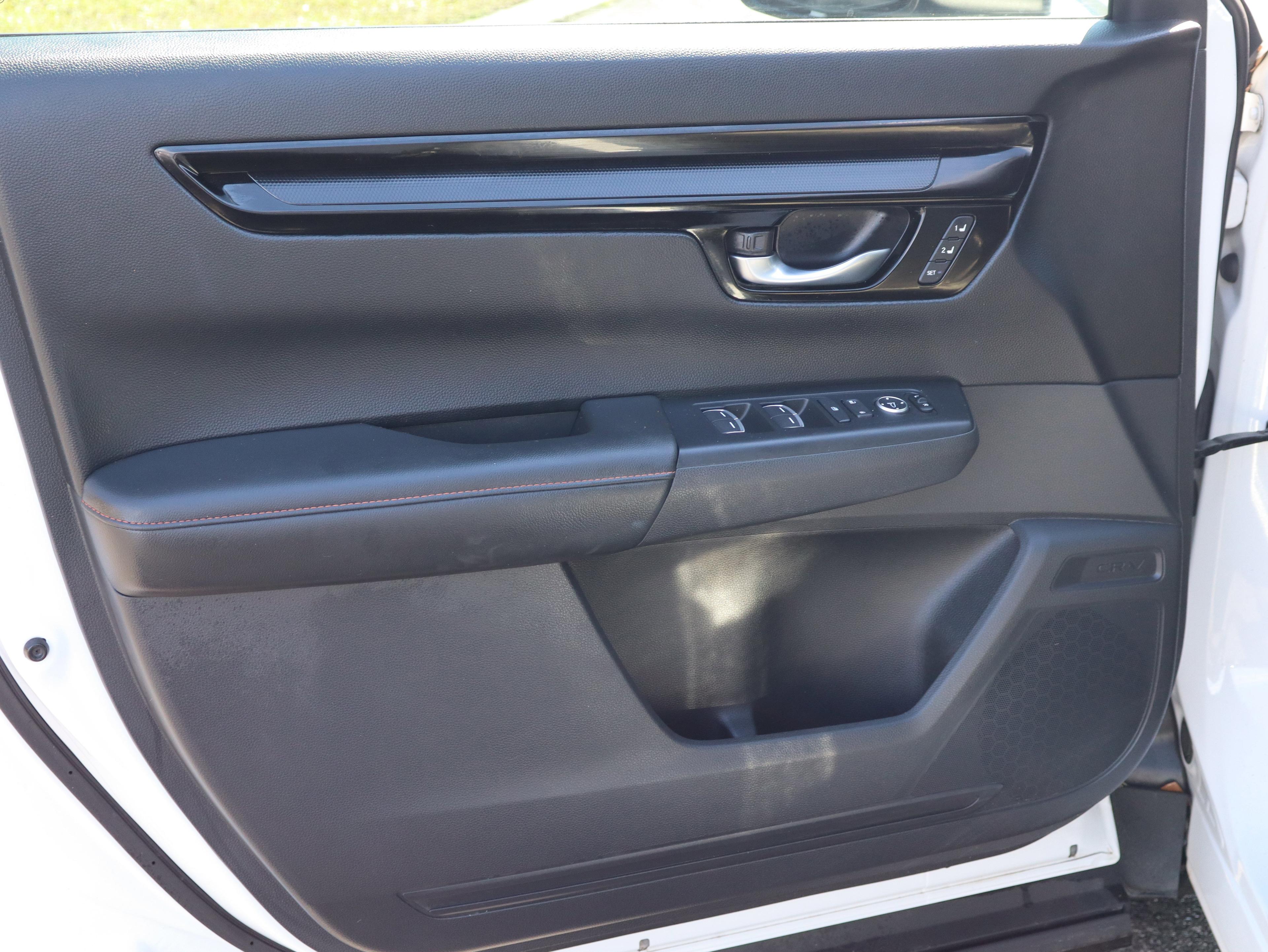 Honda Cr-V Hybrid Sport Touring All Wheel Drive Sport Utility - Thumbnail 19