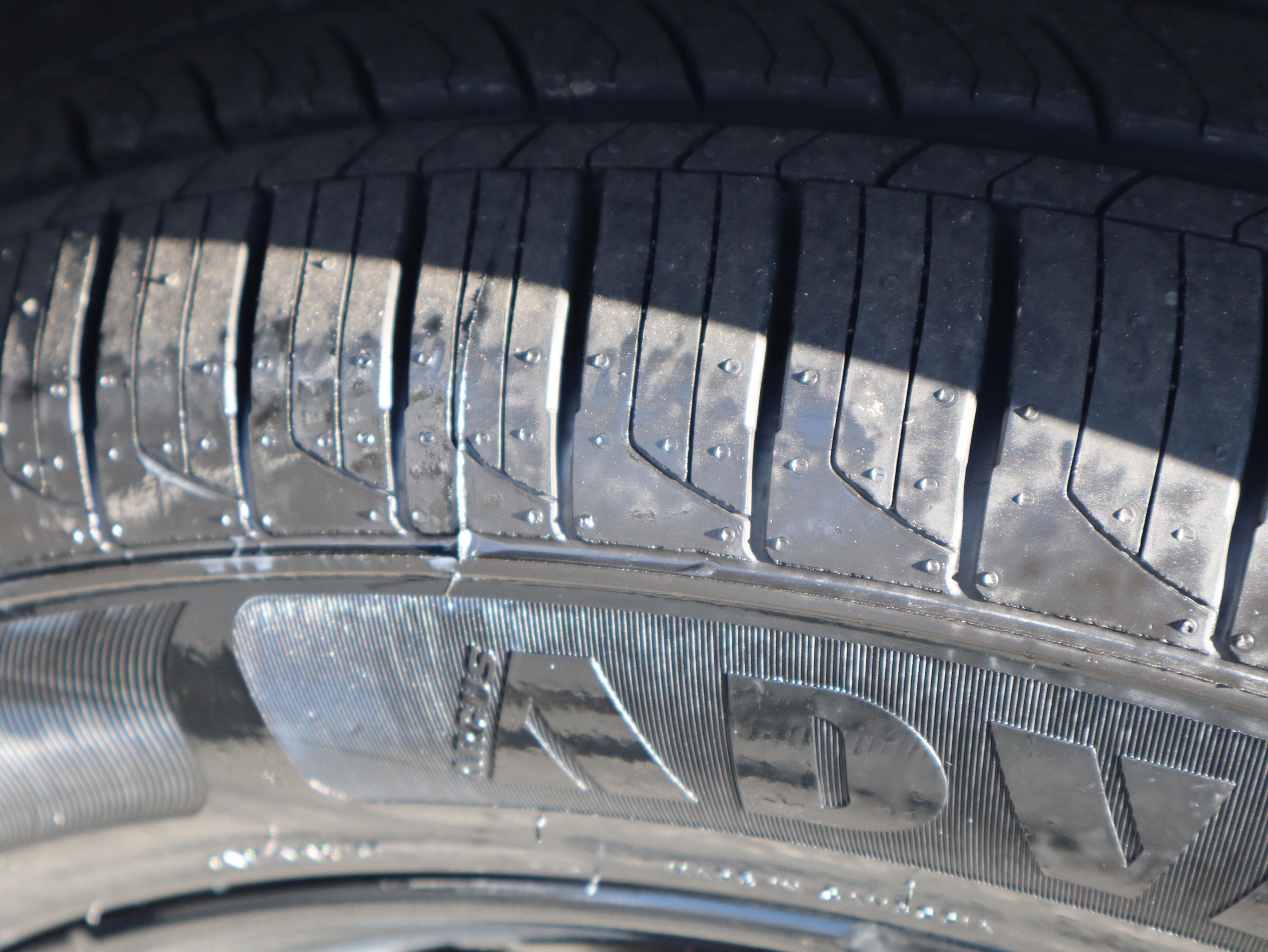 Honda Cr-V Hybrid Sport Touring All Wheel Drive Sport Utility - Thumbnail 15