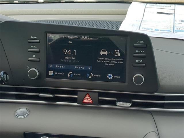 Hyundai Elantra Sel Sport Fwd 4D Sedan - Thumbnail 18