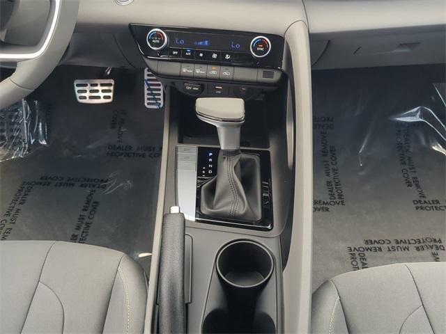 Hyundai Elantra Sel Sport Fwd 4D Sedan - Thumbnail 19