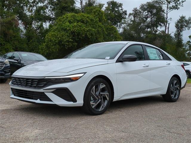 Hyundai Elantra Sel Sport Fwd 4D Sedan - Thumbnail 3