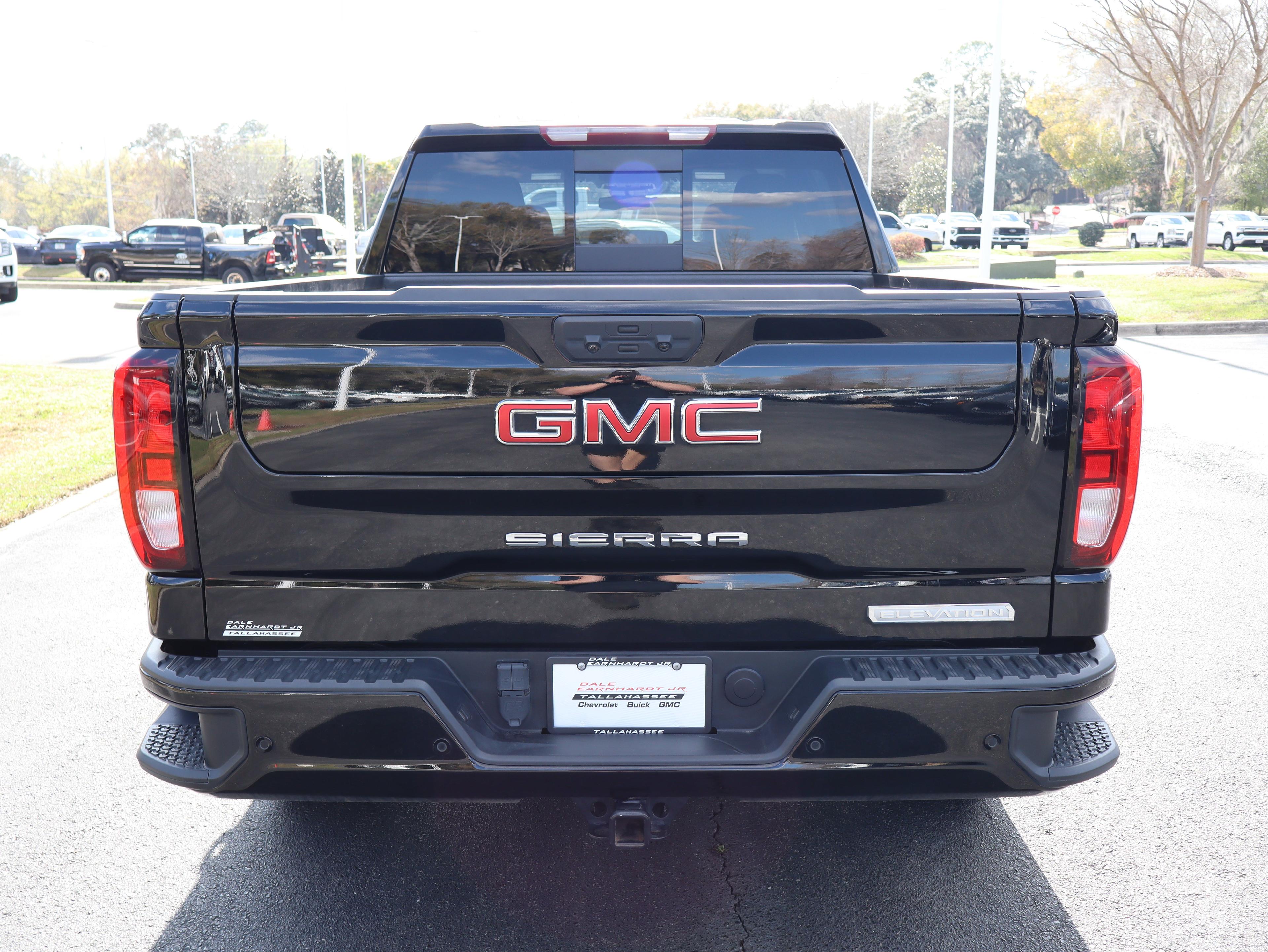 GMC Sierra 1500 Elevation Four Wheel Drive Crew Cab - Thumbnail 8