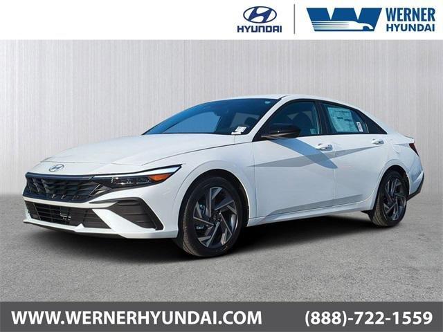 Hyundai Elantra Sel Sport Fwd 4D Sedan - Thumbnail 2