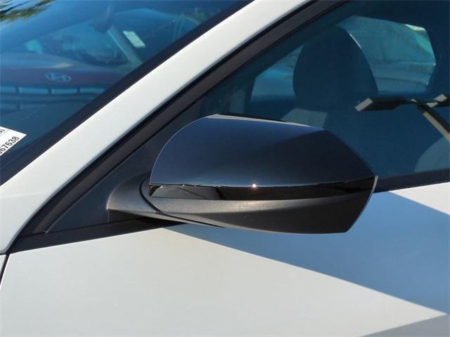 Hyundai Elantra Sel Sport Fwd 4D Sedan - Thumbnail 13