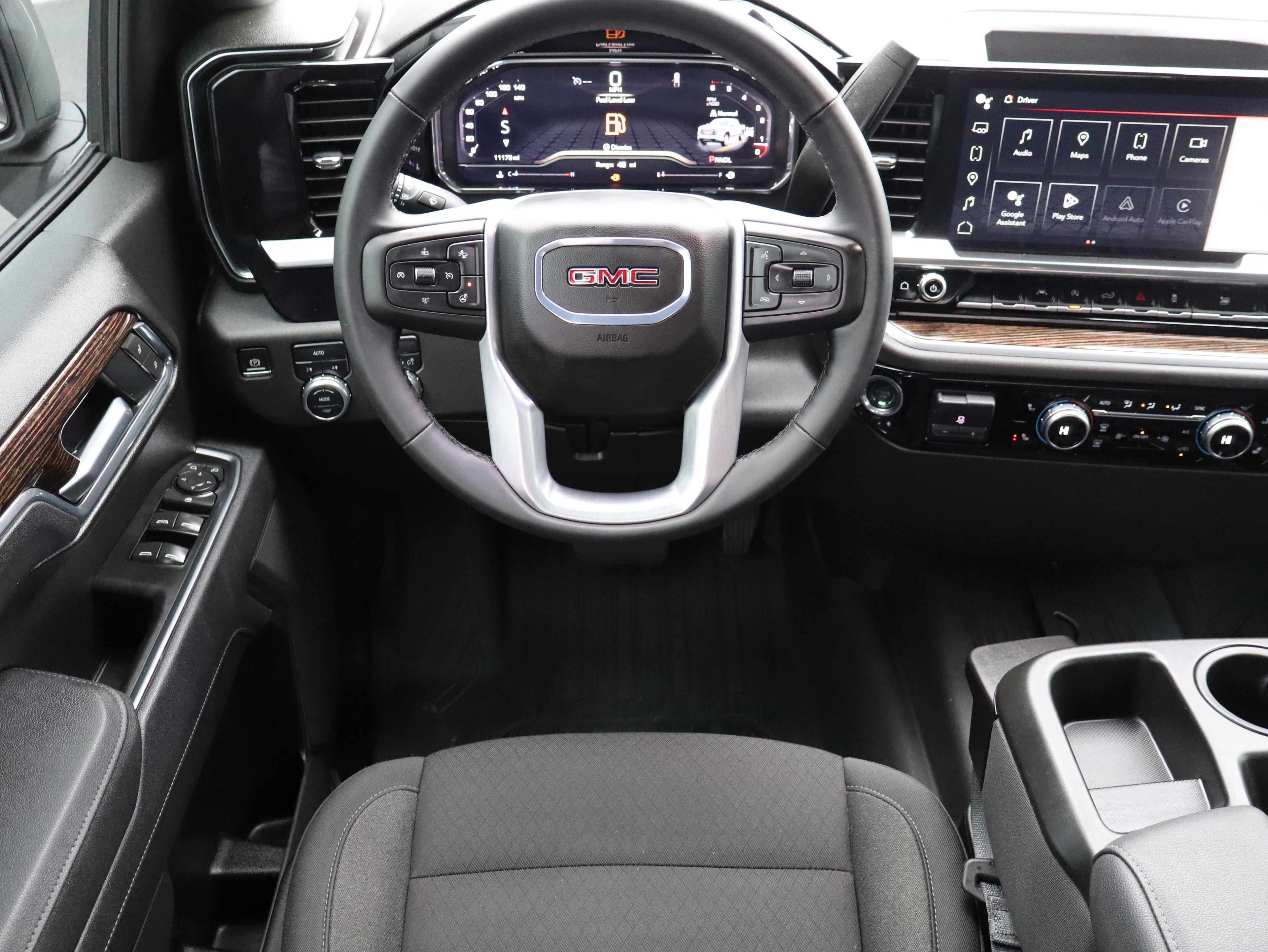 GMC Sierra 1500 Elevation Four Wheel Drive Crew Cab - Thumbnail 19