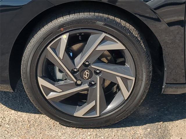 Hyundai Elantra Hybrid Sel Sport Fwd 4D Sedan - Thumbnail 12