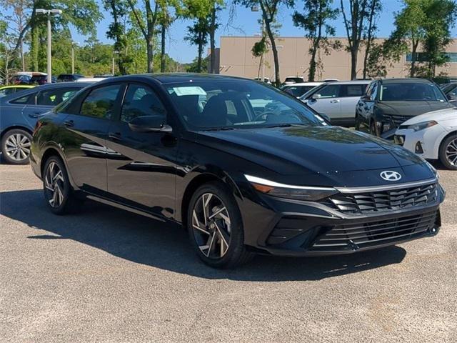 Hyundai Elantra Hybrid Sel Sport Fwd 4D Sedan - Thumbnail 4