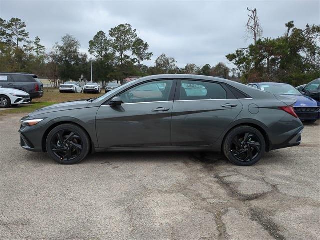 Hyundai Elantra Sel Sport Premium Fwd 4D Sedan - Thumbnail 9