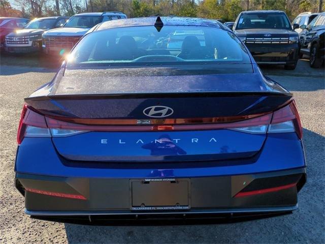 Hyundai Elantra Sel Sport Premium Fwd 4D Sedan - Thumbnail 7