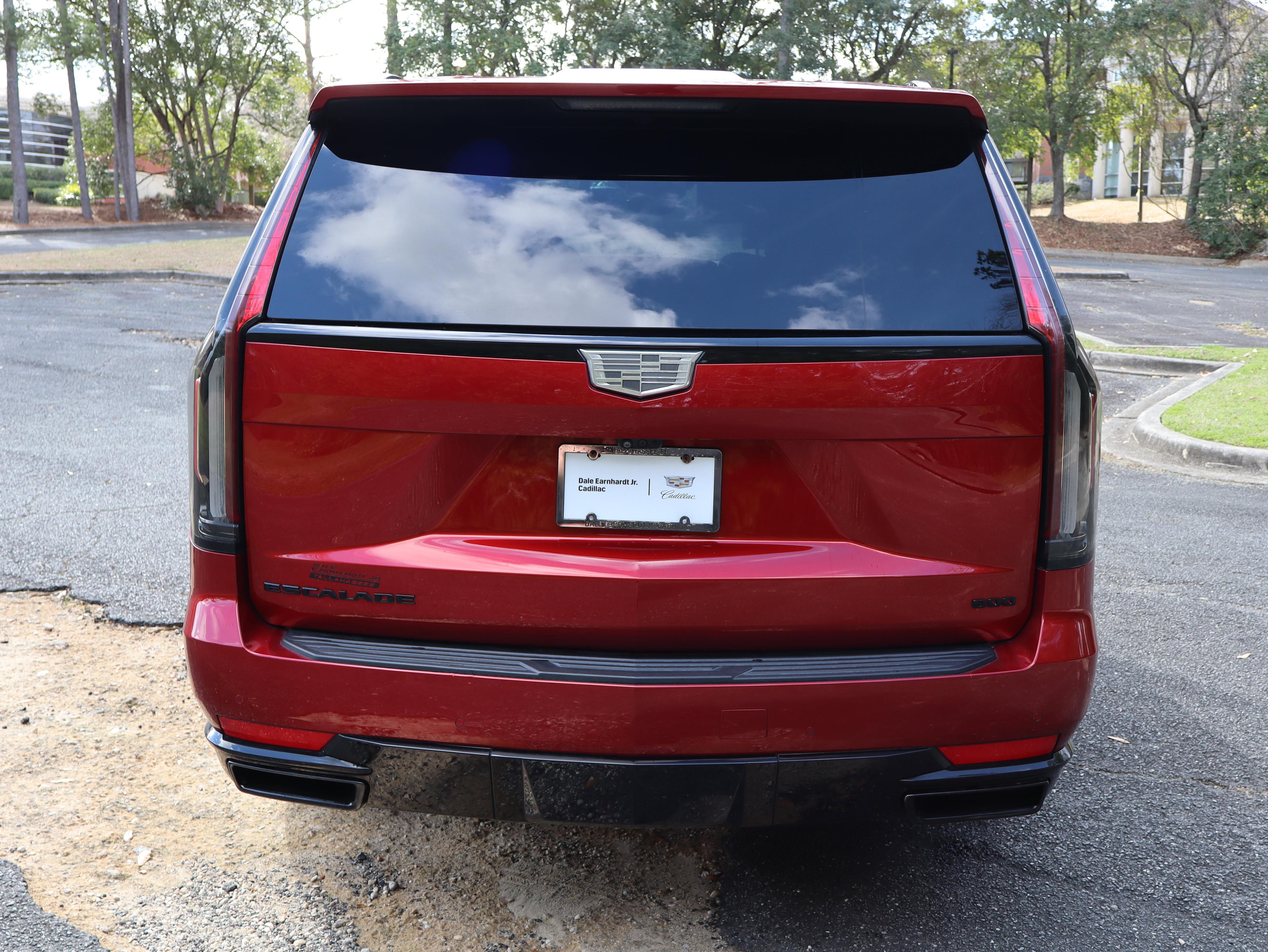 Cadillac Escalade Sport Four Wheel Drive Suv - Thumbnail 6