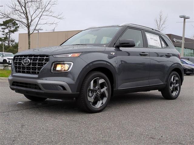 Hyundai Venue Sel W/Two-Tone Roof Fwd 4D Sport Utility - Thumbnail 3