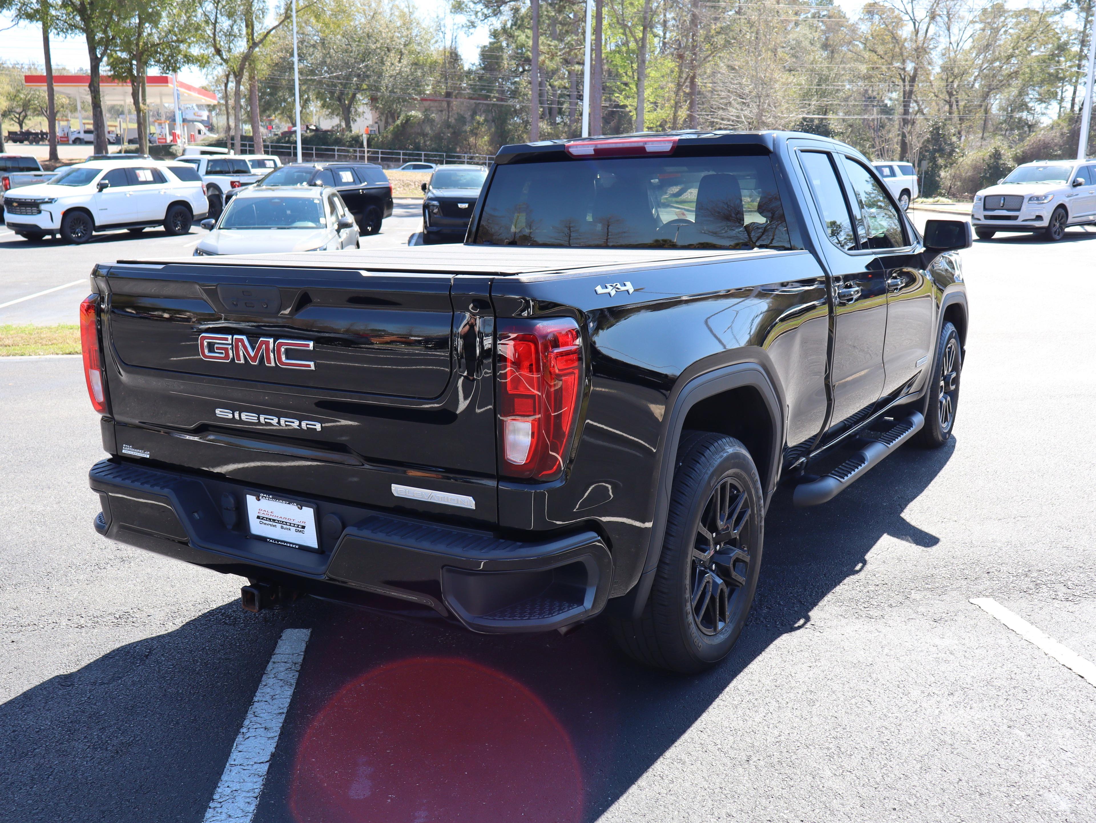 GMC Sierra 1500 Limited Elevation Four Wheel Drive Double Cab - Thumbnail 9