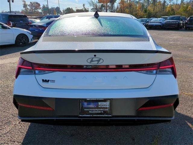 Hyundai Elantra Sel Sport Premium Fwd 4D Sedan - Thumbnail 7