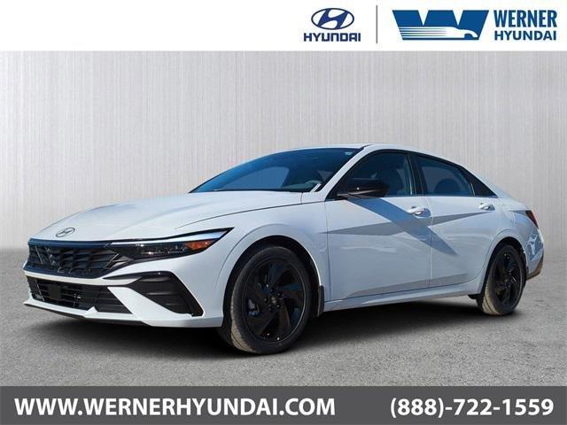 Hyundai Elantra Sel Sport Premium Fwd 4D Sedan - Thumbnail 2