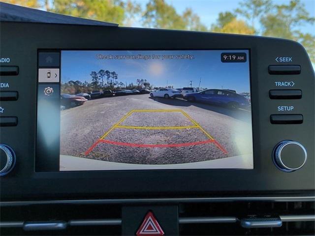 Hyundai Elantra Sel Sport Premium Fwd 4D Sedan - Thumbnail 20