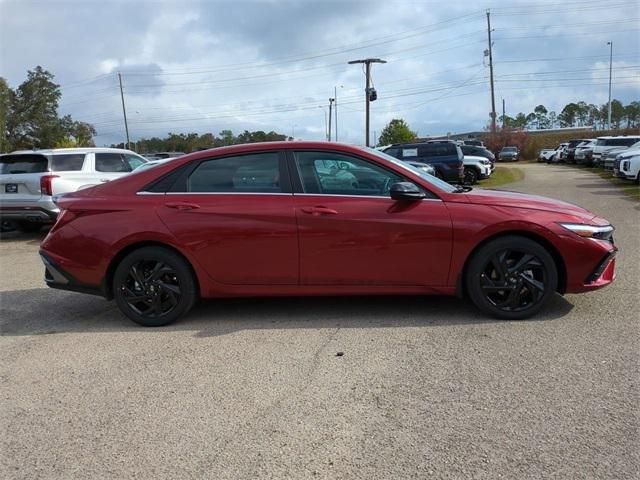 Hyundai Elantra Sel Sport Premium Fwd 4D Sedan - Thumbnail 5