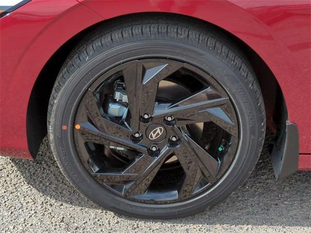 Hyundai Elantra Sel Sport Premium Fwd 4D Sedan - Thumbnail 12