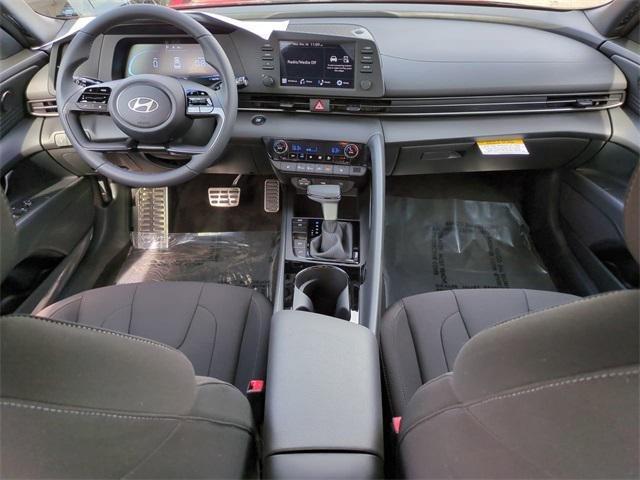 Hyundai Elantra Sel Sport Premium Fwd 4D Sedan - Thumbnail 15