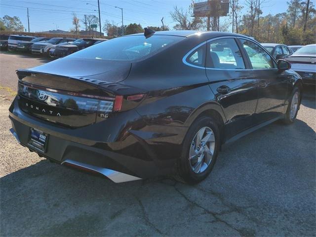 Hyundai Sonata Se Fwd 4D Sedan - Thumbnail 6