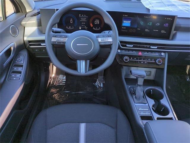 Hyundai Sonata Se Fwd 4D Sedan - Thumbnail 16