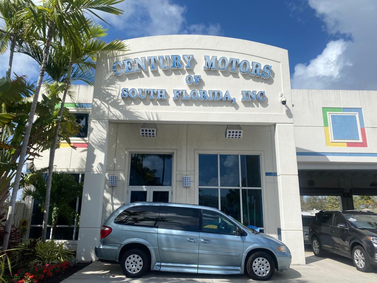 Chrysler T&C BRAUN ENTERVAN - View 1