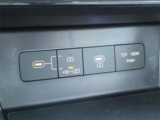 Hyundai Sonata Se Fwd 4D Sedan - Thumbnail 20